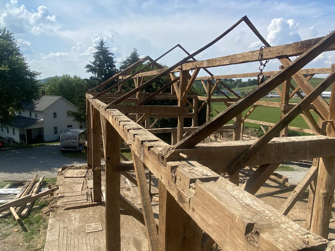 https://www.ohiovalleybarnsalvage.com/images/Beachy Historic Ohio Barn Frame - Your Source For Reclaimed Wall Cladding