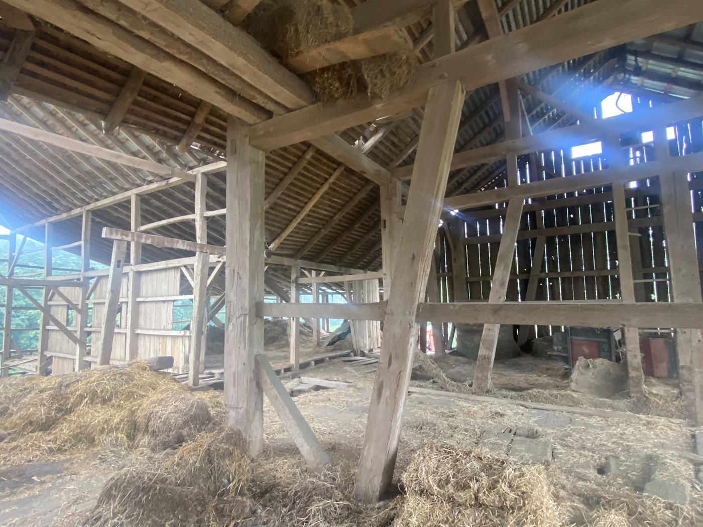 Historic Charm Barn Frame 4