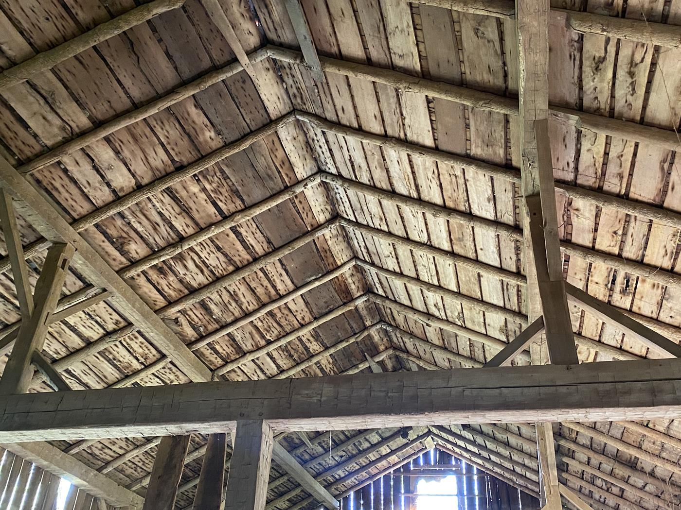 https://www.ohiovalleybarnsalvage.com/images/Historic Scott Salvaged Barn Frame - Your Source For Sawn Barn Timbers