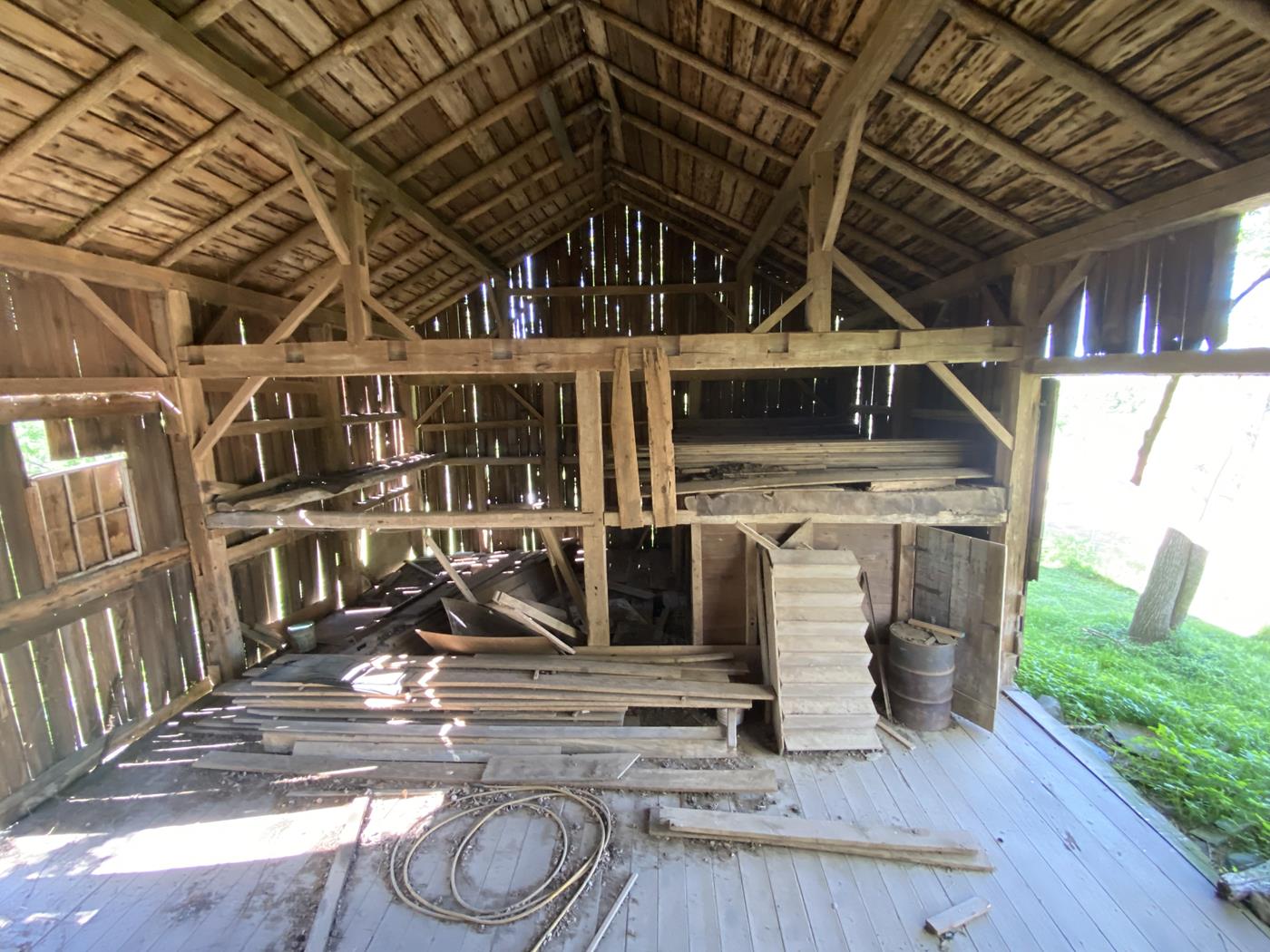 https://www.ohiovalleybarnsalvage.com/images/Historic Scott Salvaged Barn Frame - Your Source For Repurposed Wall Cladding
