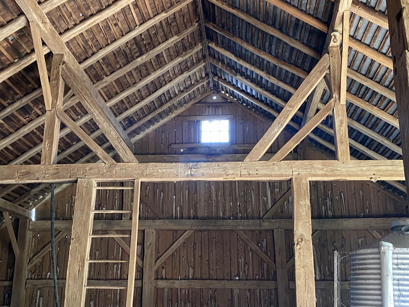 https://www.ohiovalleybarnsalvage.com/images/Historic Zace Barn Fram OVBS