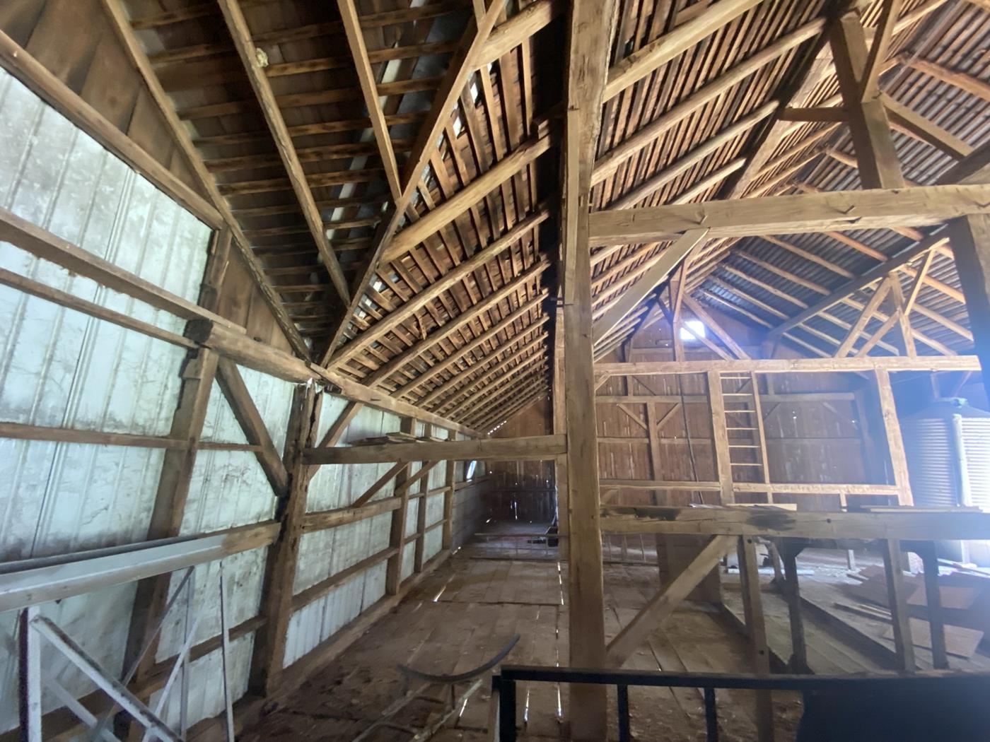 https://www.ohiovalleybarnsalvage.com/images/Historic Zace Barn Fram OVBS - Your Source For Sawn Barn Timbers