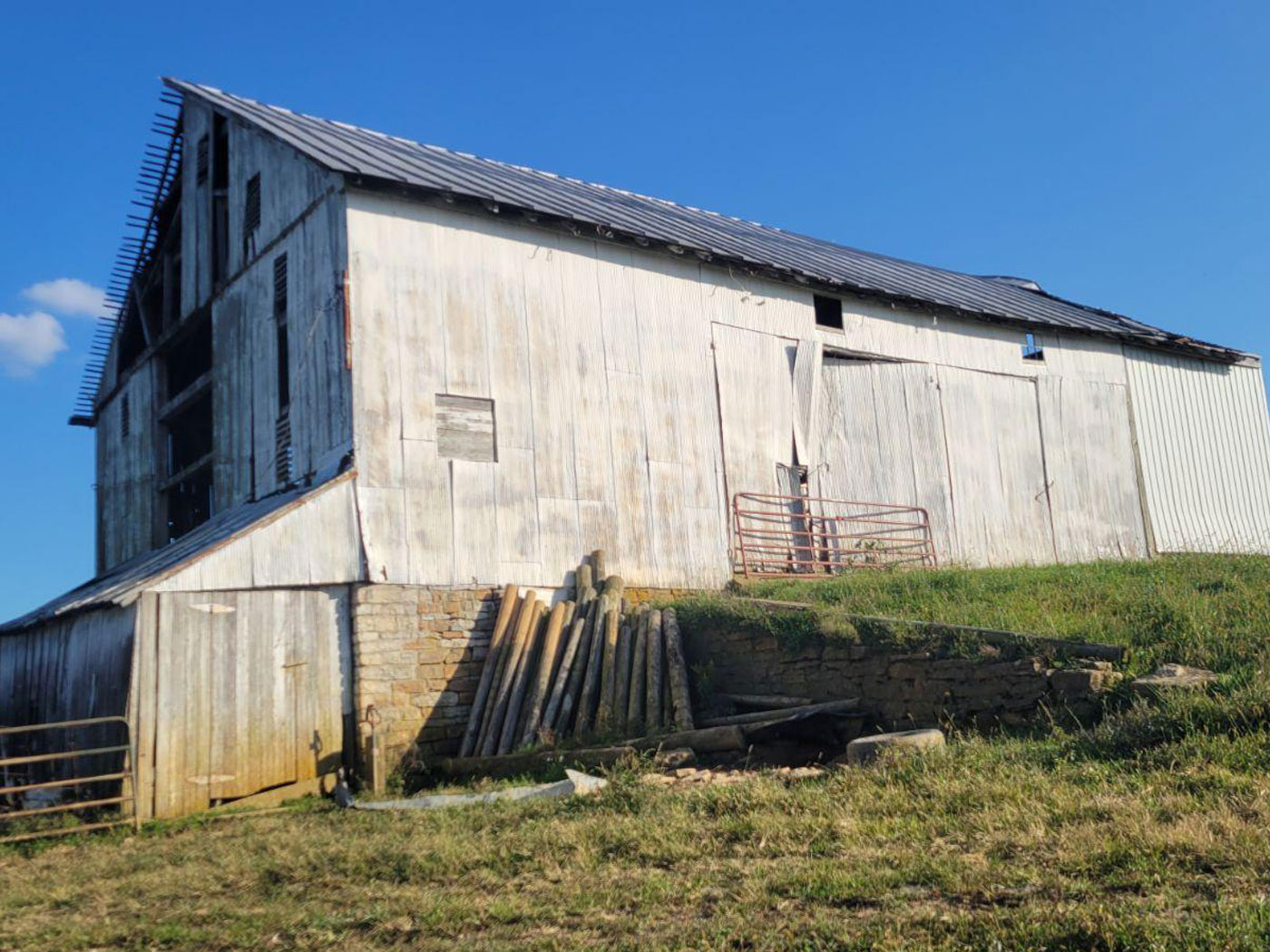 J Wayne Historic Barn Frame Ohio Valley Barn Salvage 0