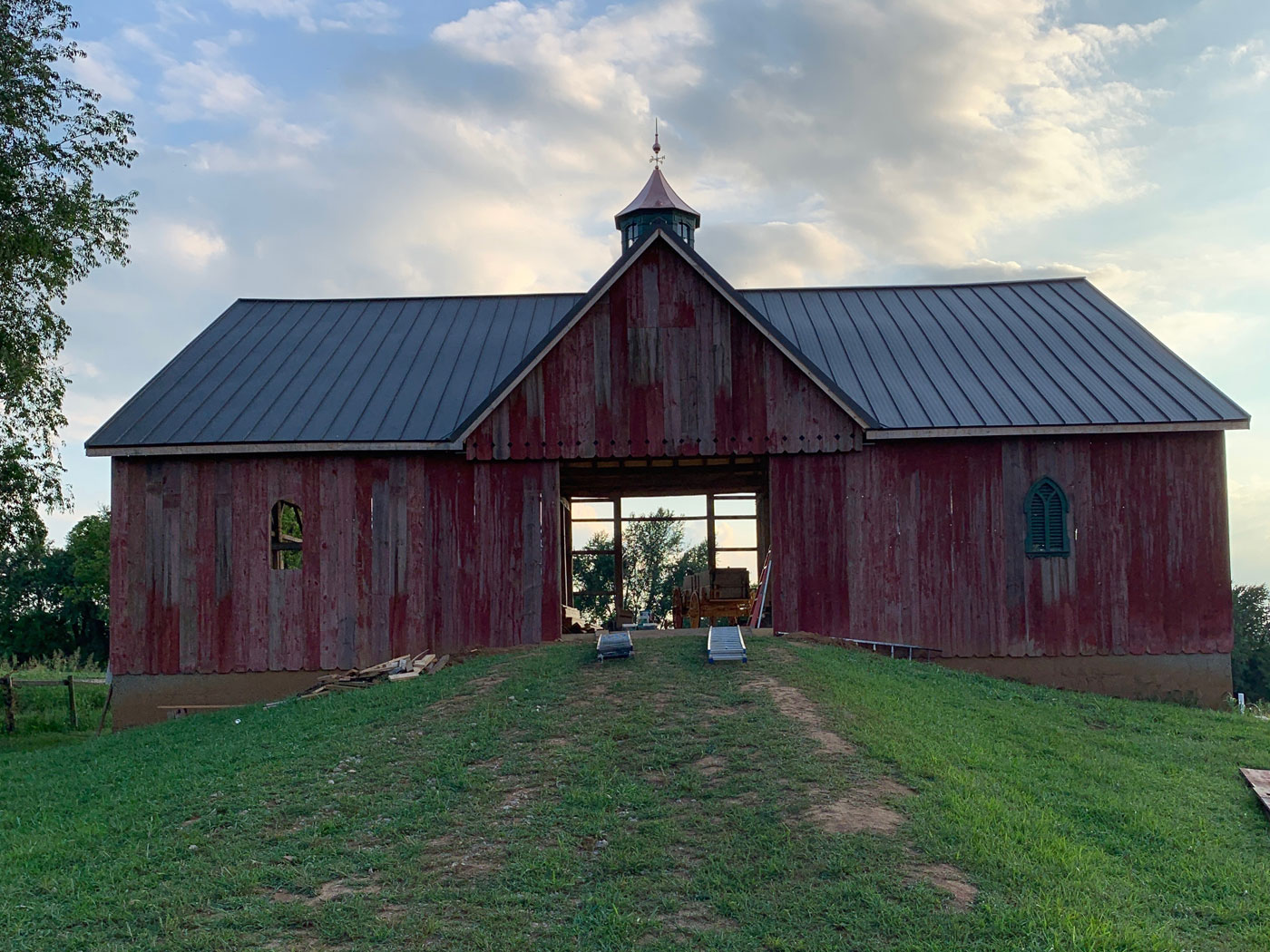 Ohio Valley Barn Salvage - Bluffton Allen Historic Barn Frame