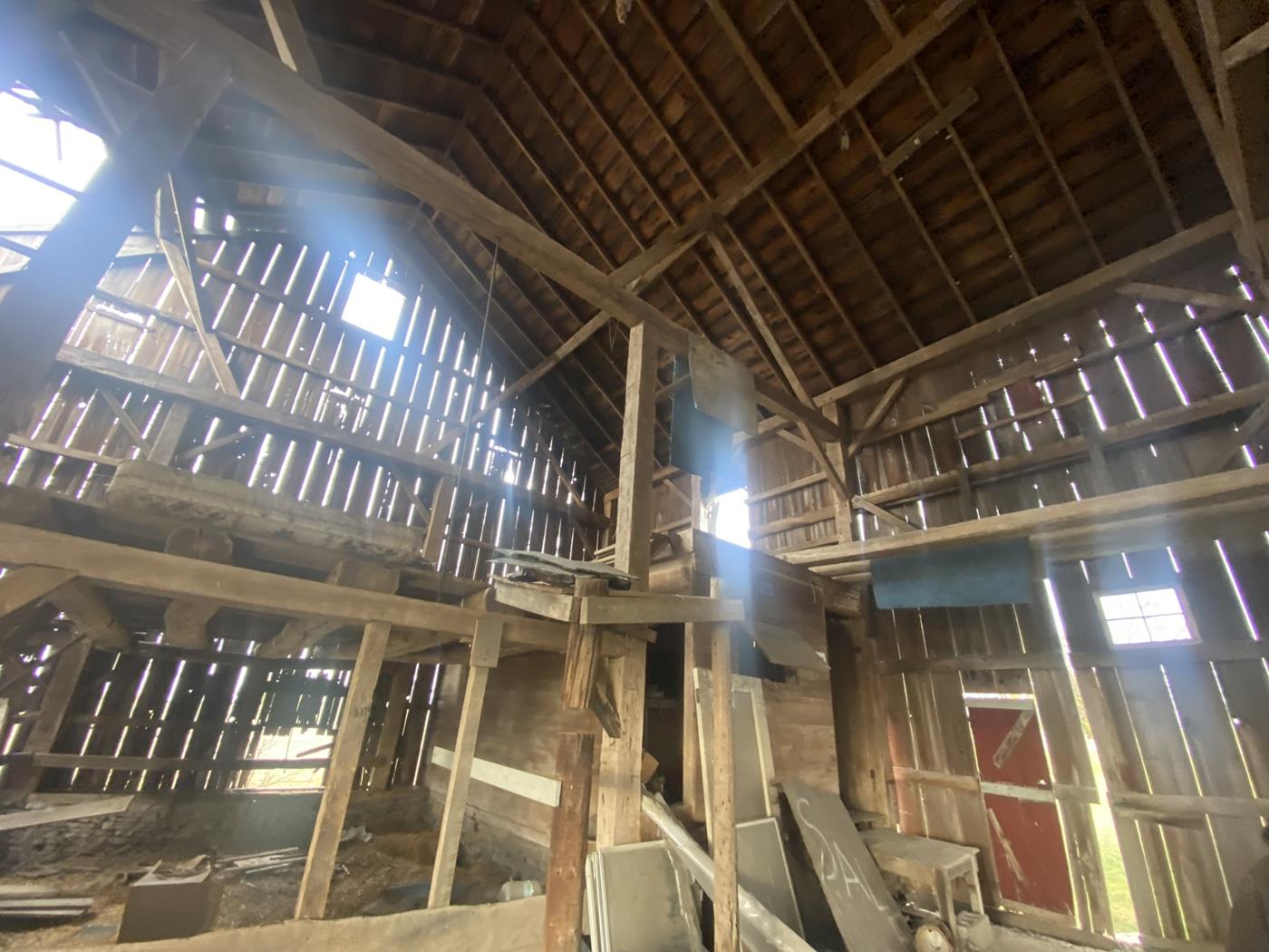 Ohio Valley Barn Salvage Historic King Circa 1885 Barn 11